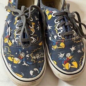 Vans Disney Donald Duck blue lace up sneakers.  Fun cute shoes!